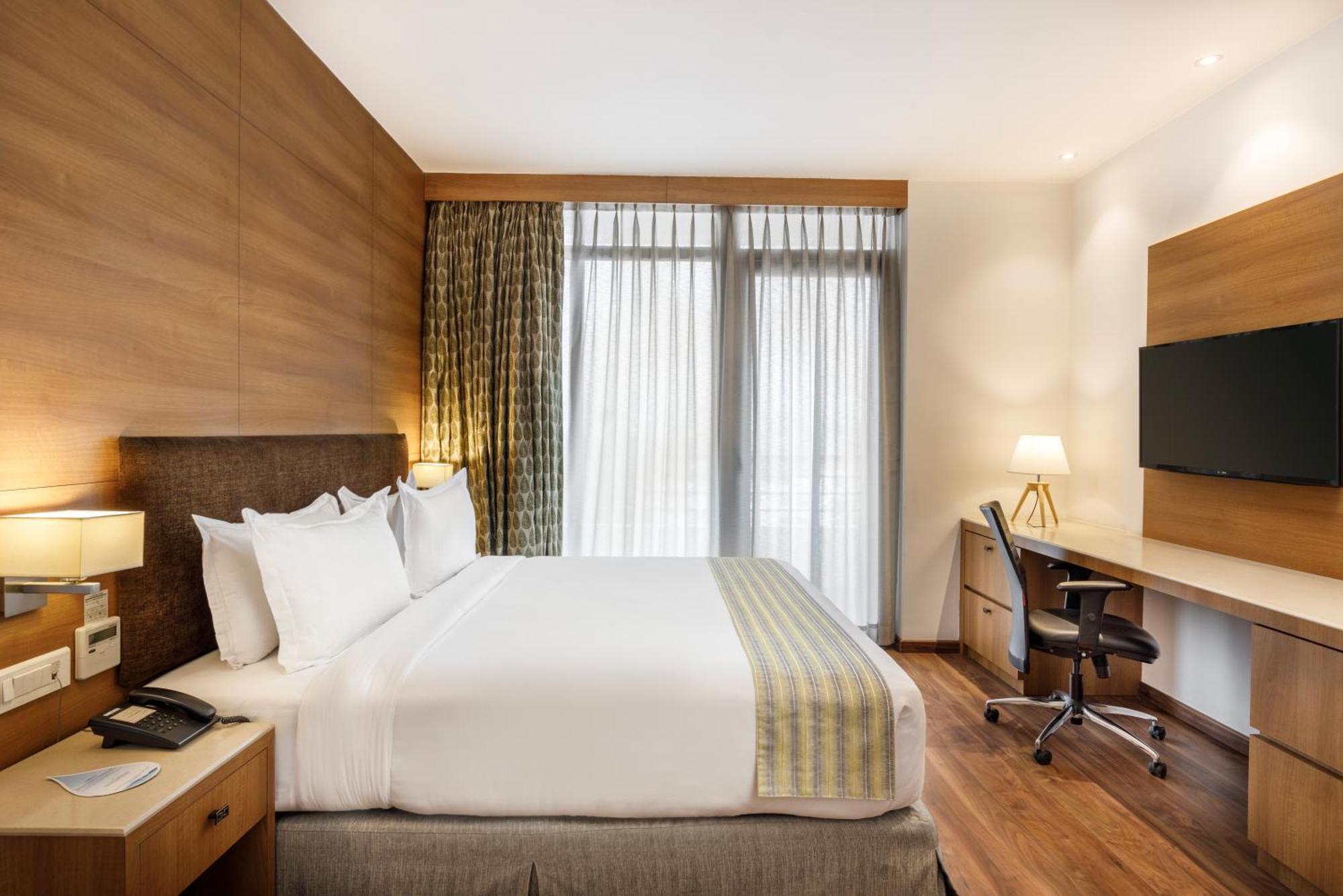 Hotel Ambassador By Ace Hotels Катманду Екстериор снимка