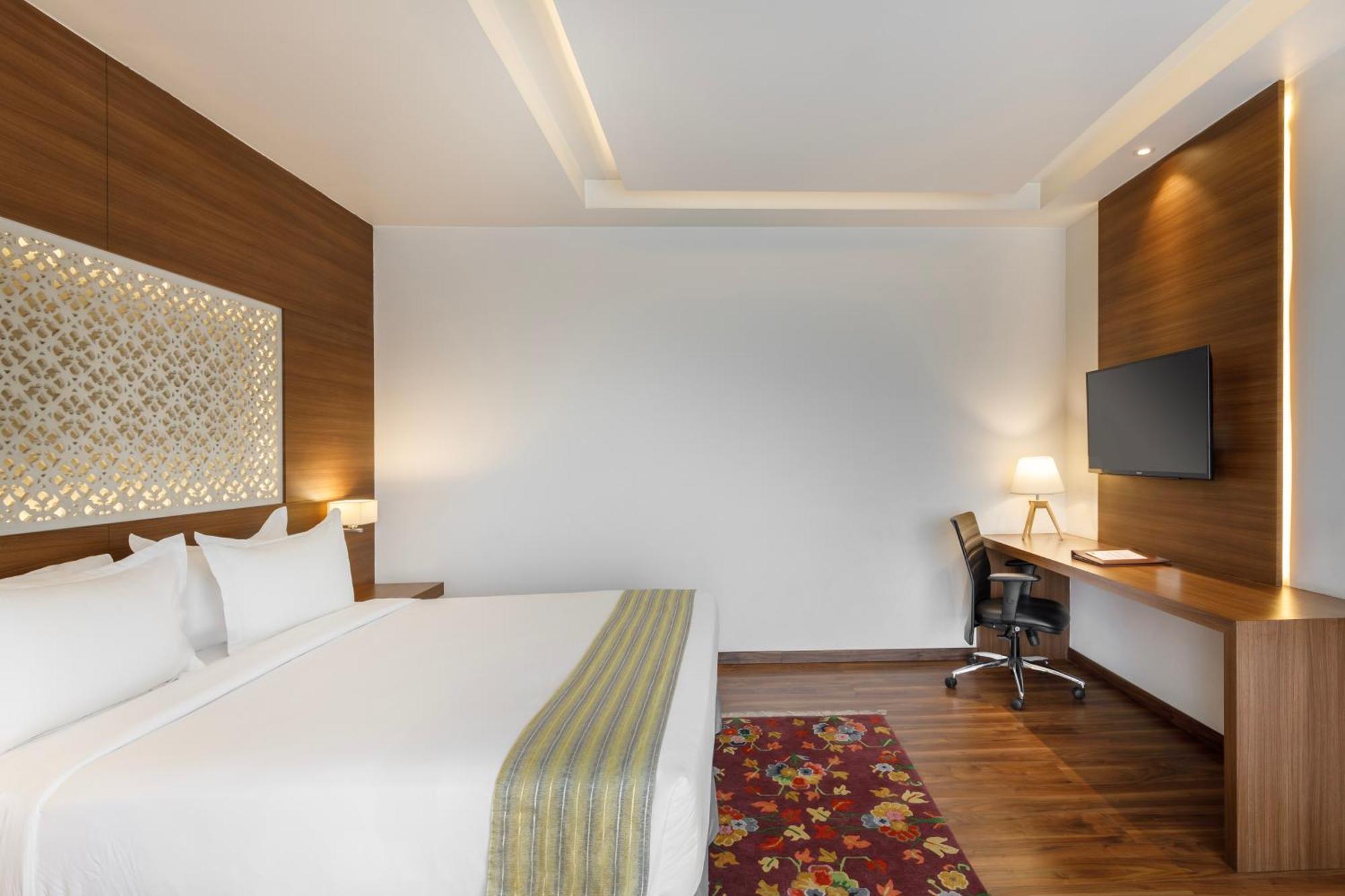 Hotel Ambassador By Ace Hotels Катманду Екстериор снимка