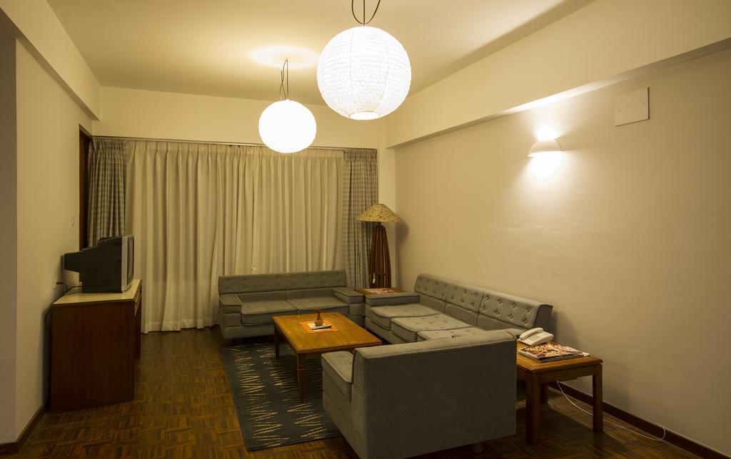 Hotel Ambassador By Ace Hotels Катманду Екстериор снимка