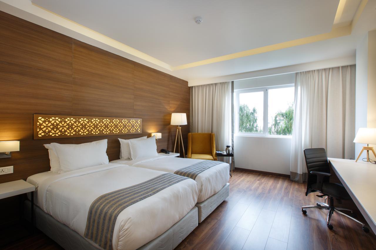 Hotel Ambassador By Ace Hotels Катманду Екстериор снимка